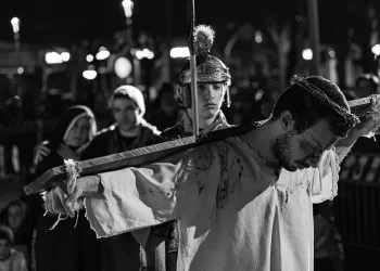 Via Crucis vivente della parrocchia Salesiana di San Paolo di Cagliari