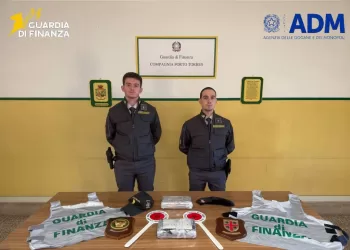 Porto Torres, sequestrati 2,5 kg di cocaina