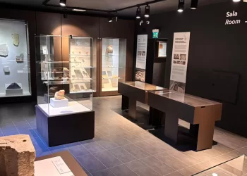 Una sala del Museo Archeologico “Giovanni Patroni” di Pula