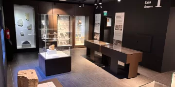 Una sala del Museo Archeologico “Giovanni Patroni” di Pula