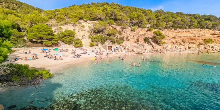 Cala Saladeta, Ibiza. ©Depositphotos
