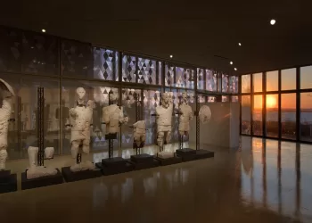 I Giganti di Mont’e Prama nella Sala del Paesaggio del Museo “Giovanni Marongiu” di Cabras