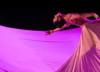 "Neapolis Mantra" di Mvula Sungani