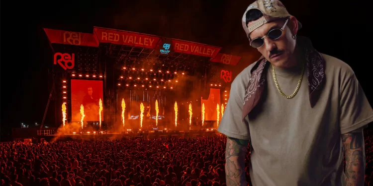 Noyz Narcos e il palco del Red Valley Festival. ©Christian Della Torre