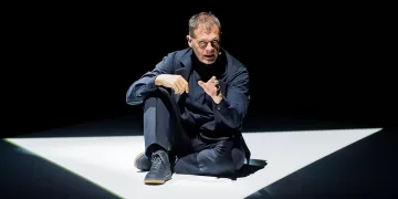 Stefano Massini in scena con “Mein Kampf”. ©Filippo Manzini