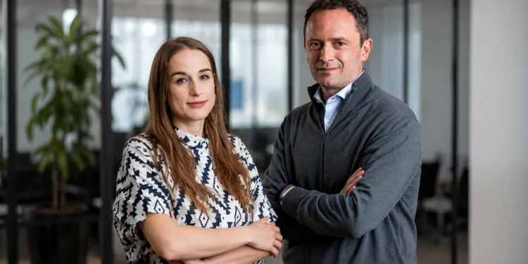 Giulia Troncatti insieme ad Alberto Genovese