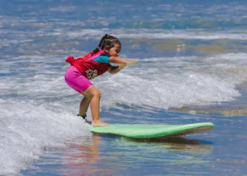 Girl Surf Power