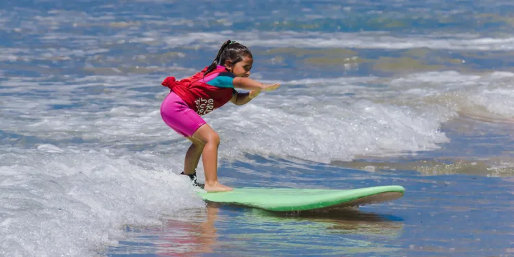 Girl Surf Power