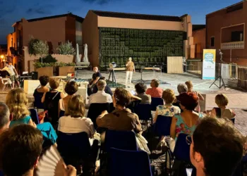 Aperitivo con l’Autore a Sant’Antioco in Piazza De Gasperi