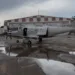 Un Pilatus PC-12 all'aeroporto di Tortolì-Arbatax