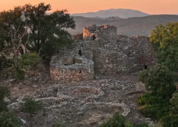 Il nuraghe Adoni a Villanova Tulo