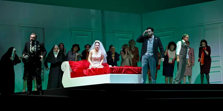 Il cappello di paglia di Firenze, allestimento Teatro Carlo Felice di Genova (2024). ©Marcello Orselli