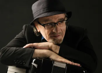 Eduardo De Crescenzo