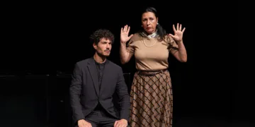 Giancarlo Commare e Antonella Attili in “Bandiera”. ©Elisa Nocentini